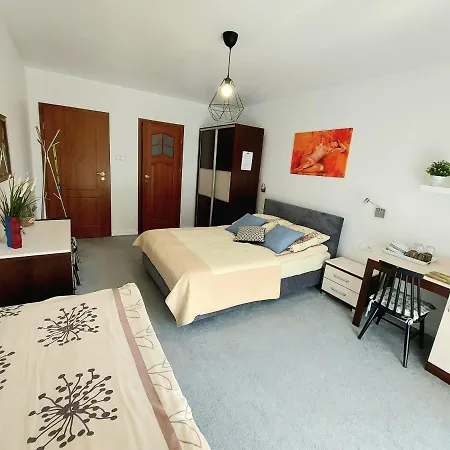 Dom U Artura Проживание в семье *